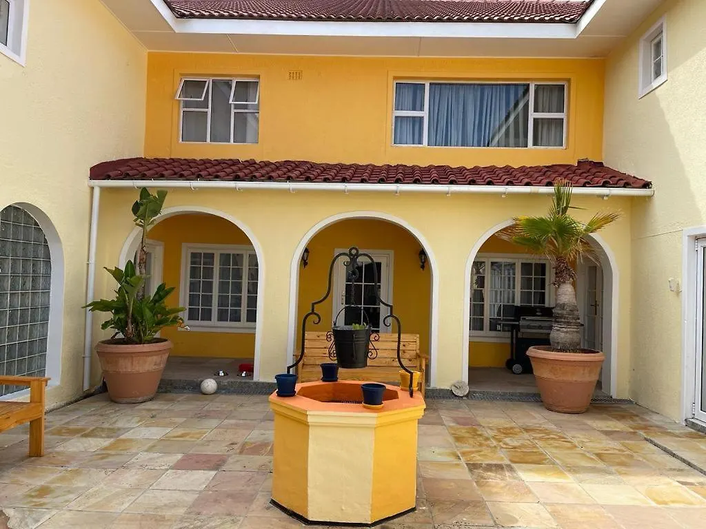 Yalwa House Hotel Sweet Valley